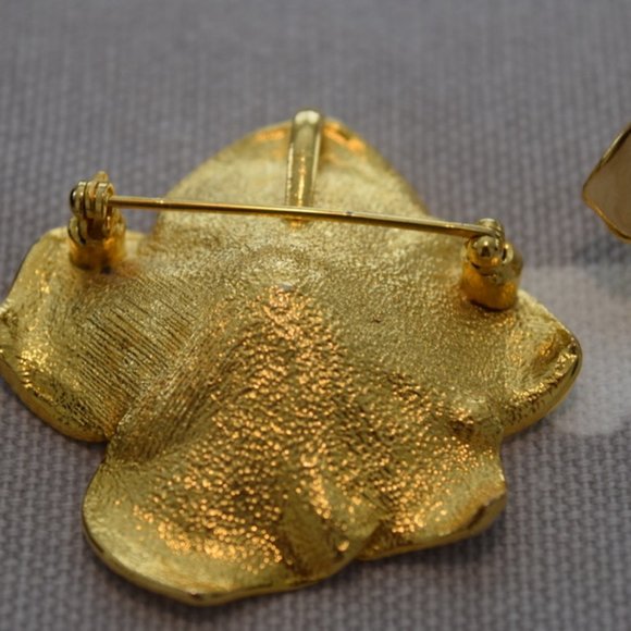 Vintage IVANKA Magnolia Brooch/Pendant & Earrings Swarovski & 18K Gold Plated - Picture 3 of 5